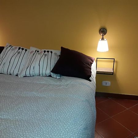 La Casa Di Flo Apartment Naples Exterior photo
